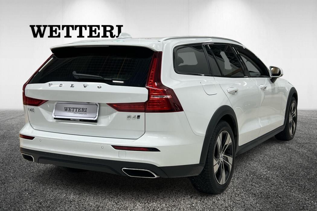 VOLVO V60 Cross Country 2022