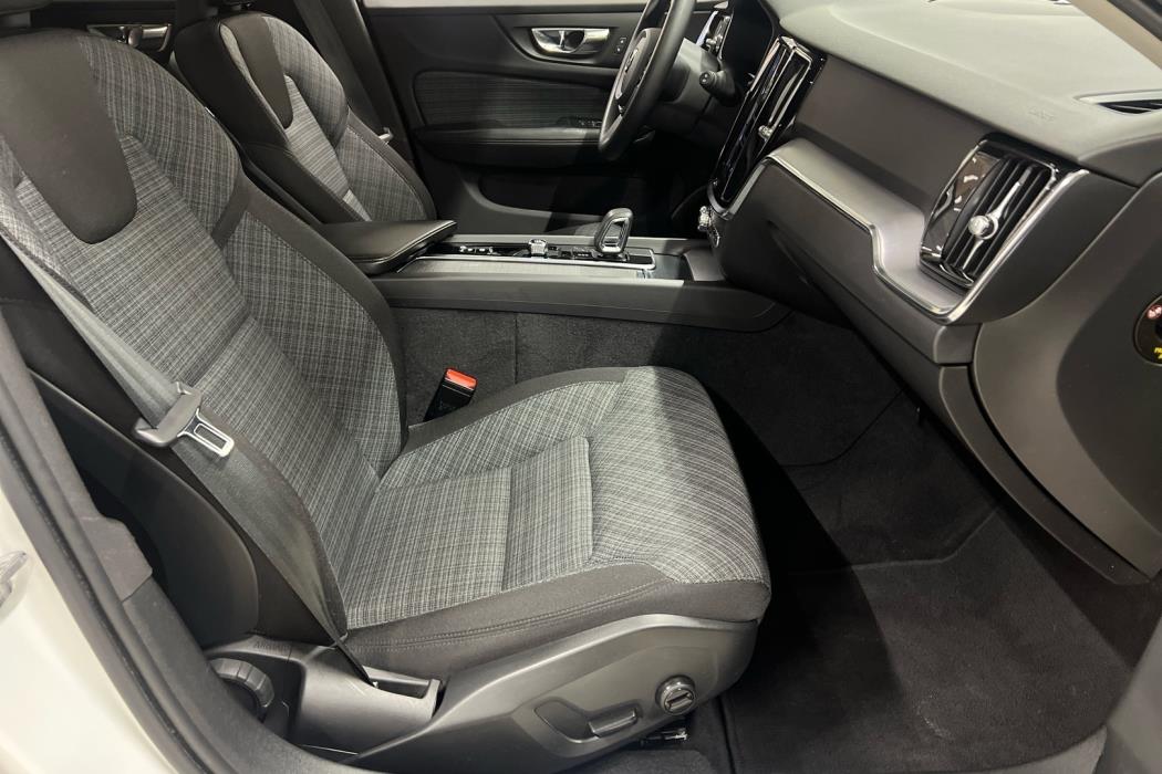 VOLVO V60 Cross Country 2022