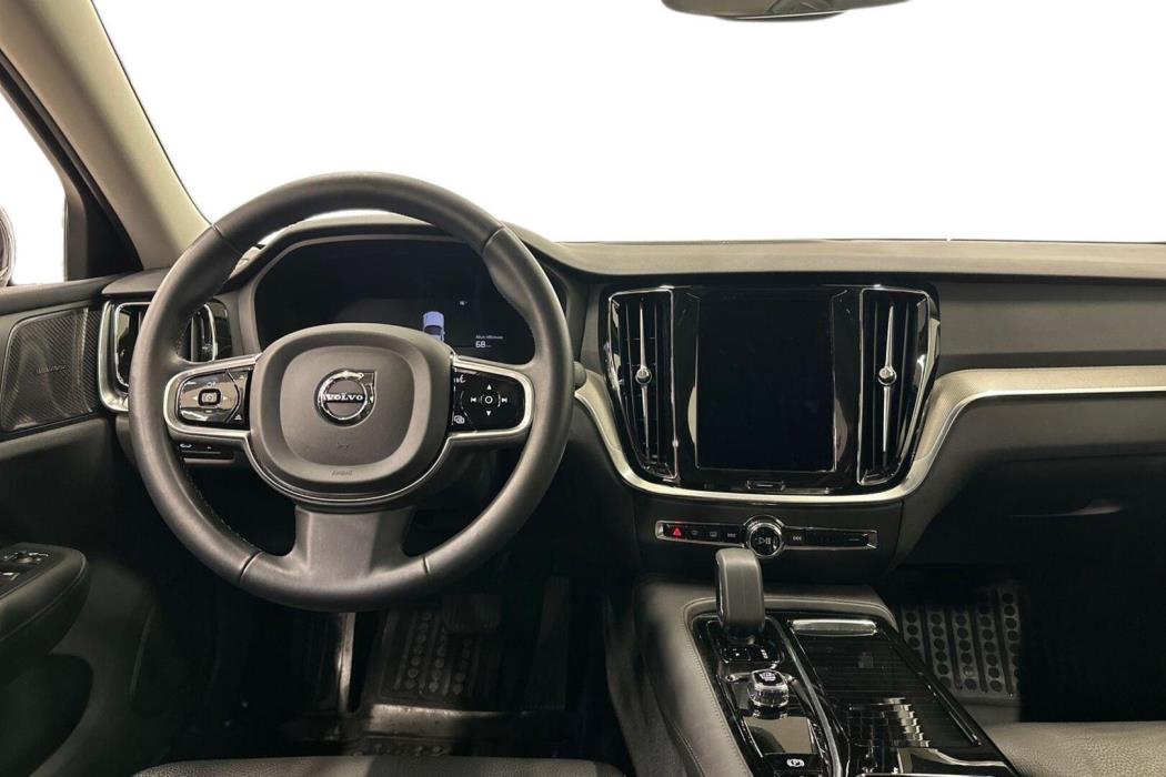 VOLVO S60 2023