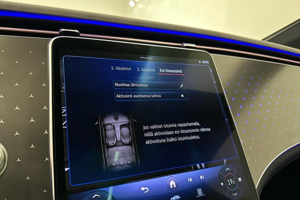 MERCEDES-BENZ EQE 2022