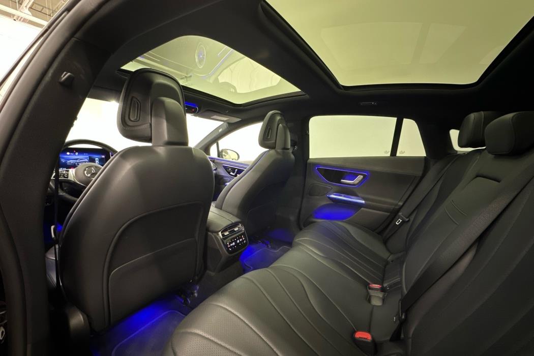 MERCEDES-BENZ EQE 2022