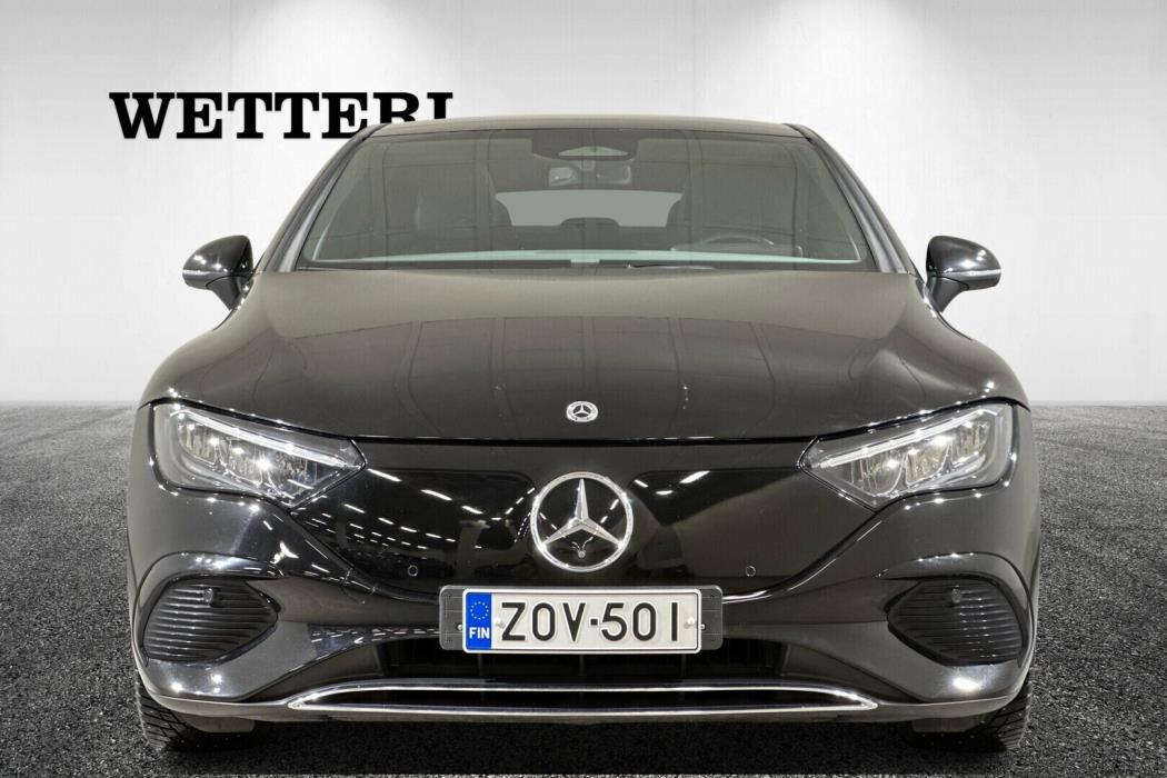 MERCEDES-BENZ EQE 2022