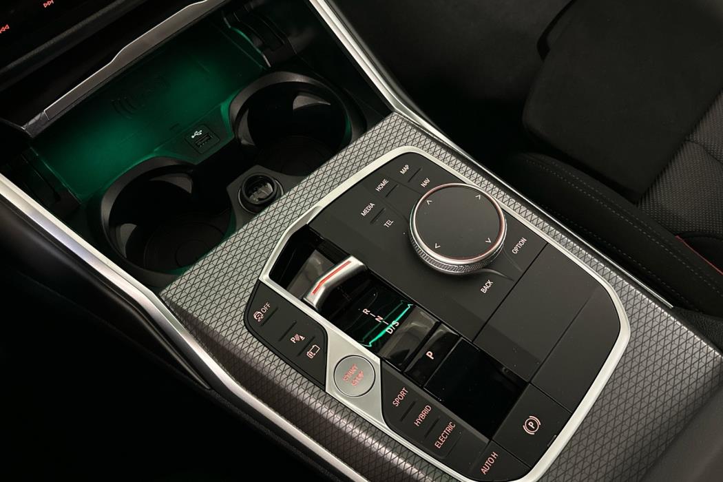 BMW 3-sarja 2025