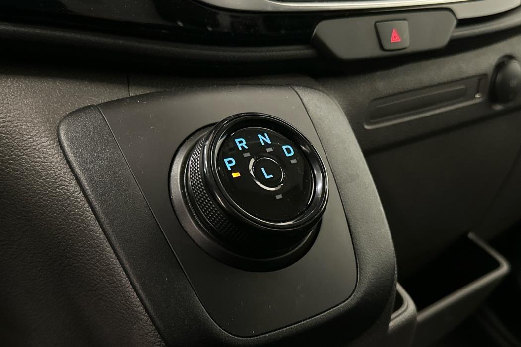 FORD Transit 2025