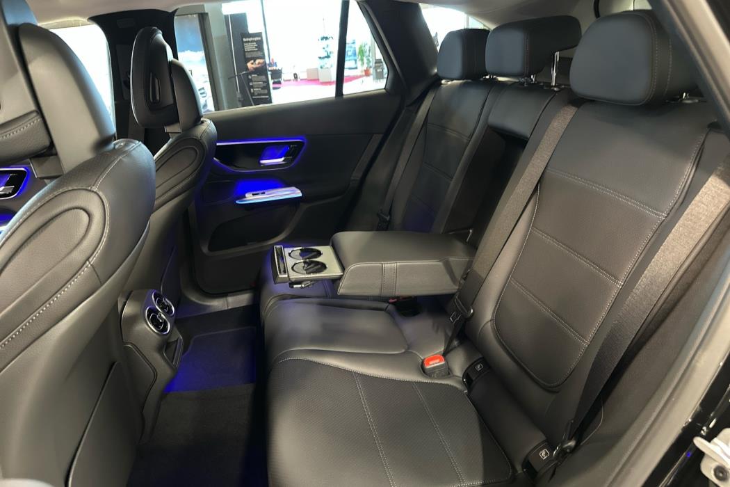 MERCEDES-BENZ GLC 2025