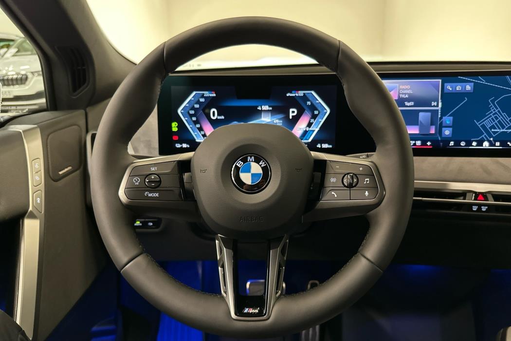 BMW iX 2026