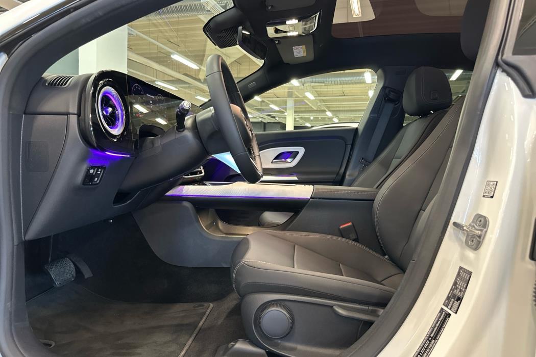 MERCEDES-BENZ CLA 2026