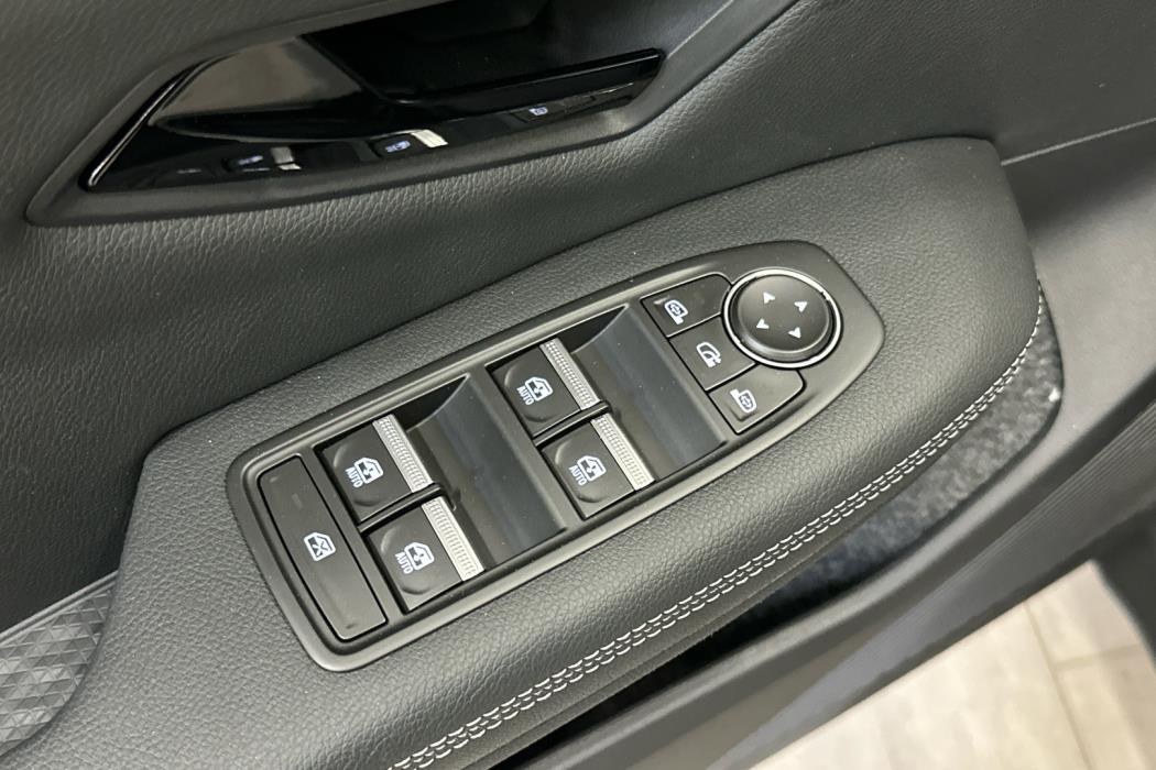 MITSUBISHI Eclipse Cross 2026