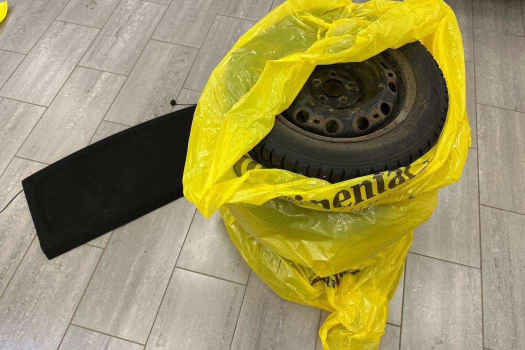 VOLKSWAGEN Polo 2011