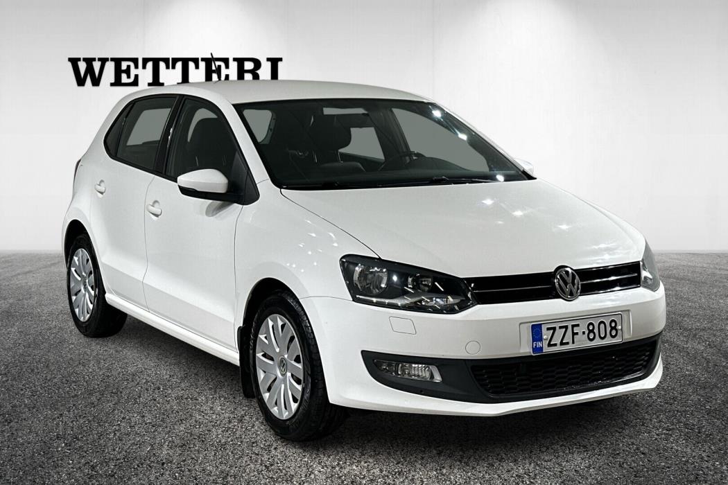 VOLKSWAGEN Polo 2011