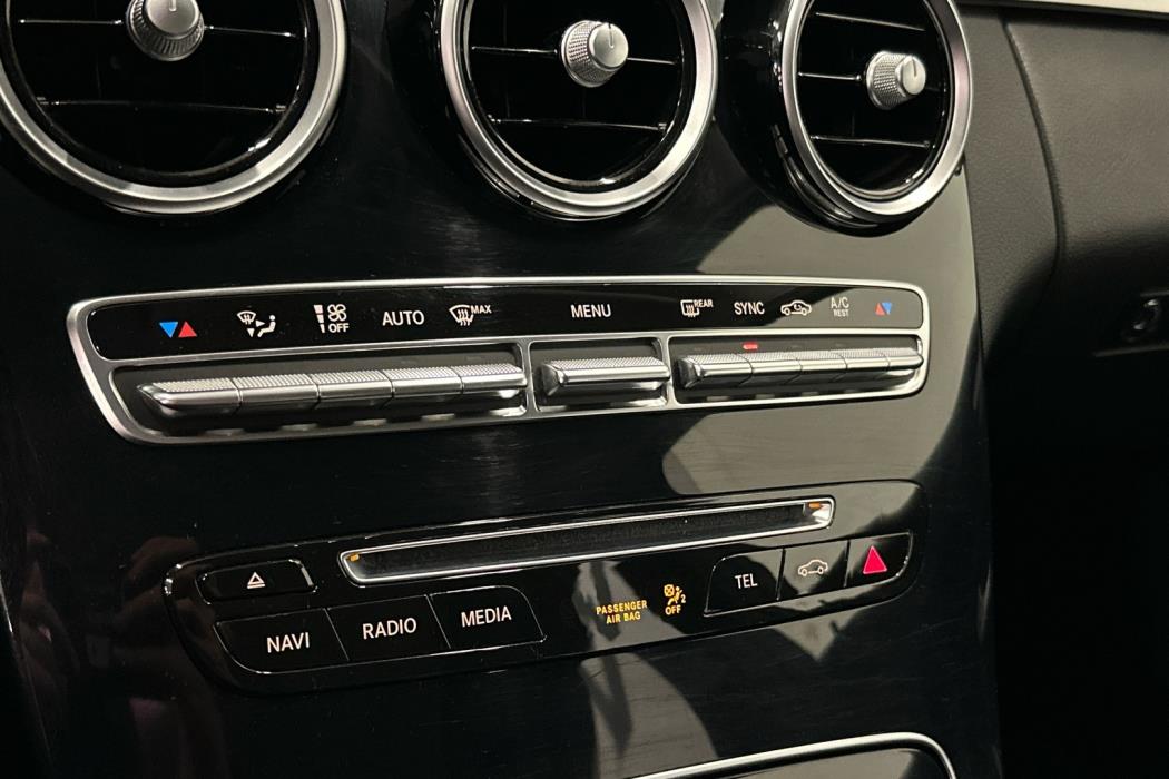 MERCEDES-BENZ C 2015