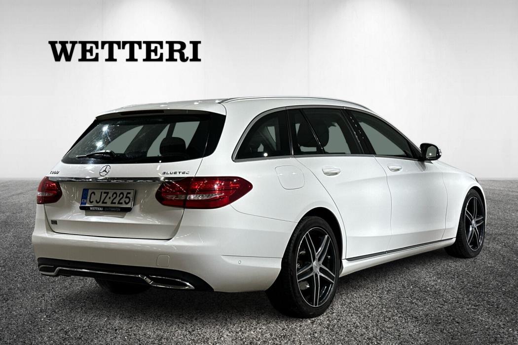 MERCEDES-BENZ C 2015