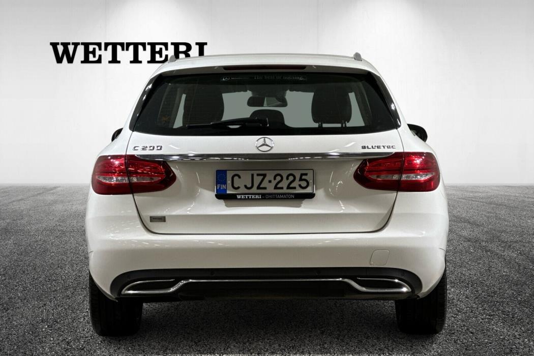 MERCEDES-BENZ C 2015