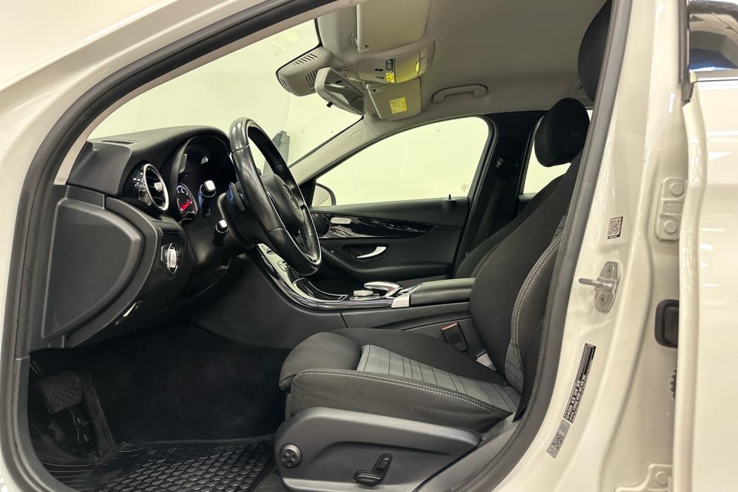 MERCEDES-BENZ C 2015