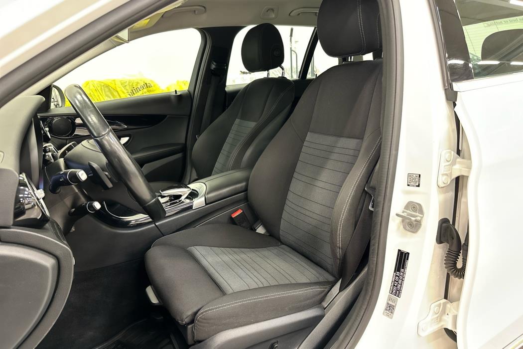 MERCEDES-BENZ C 2015