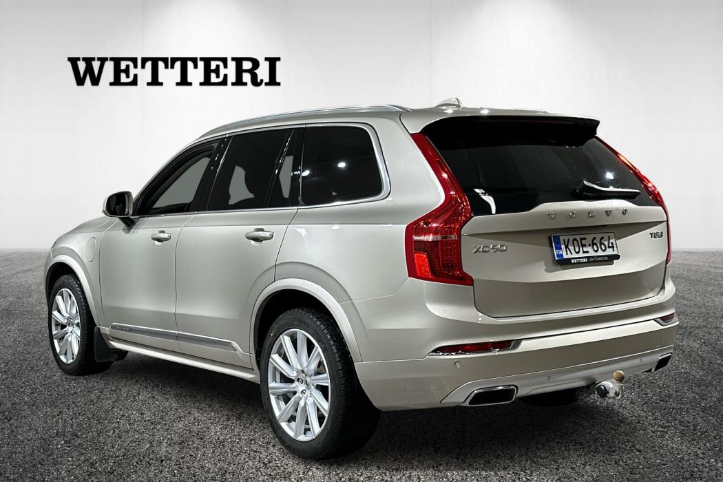 VOLVO XC90 2019