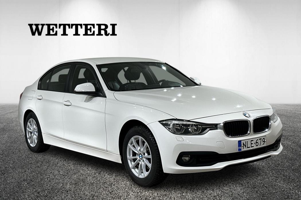 BMW 318 2018