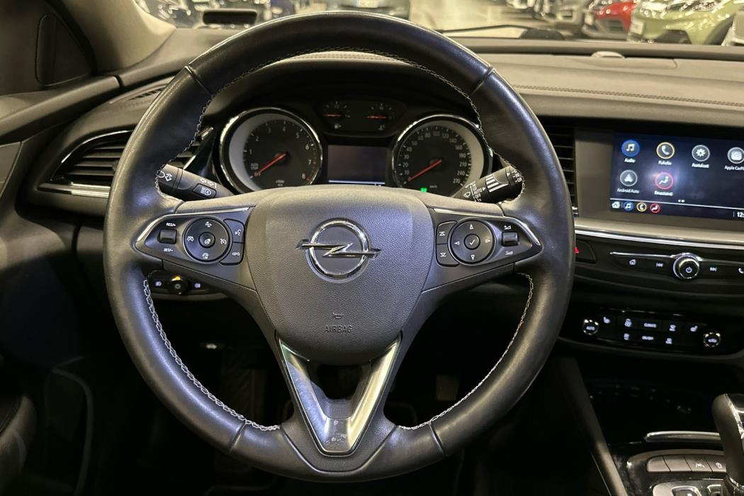 OPEL Insignia 2019
