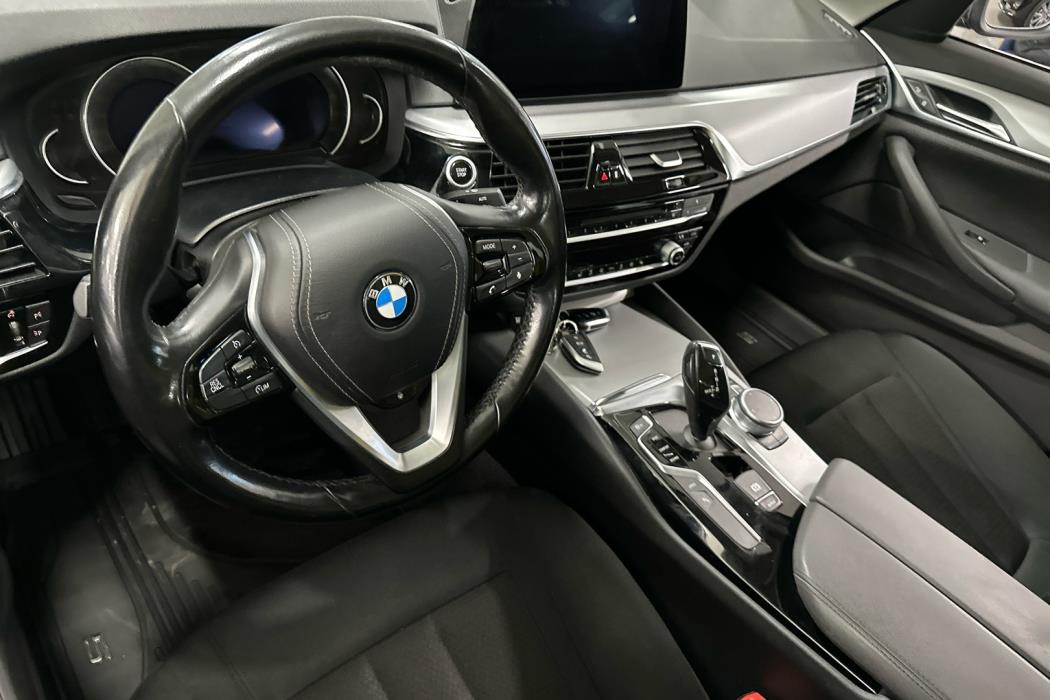 BMW 530 2019