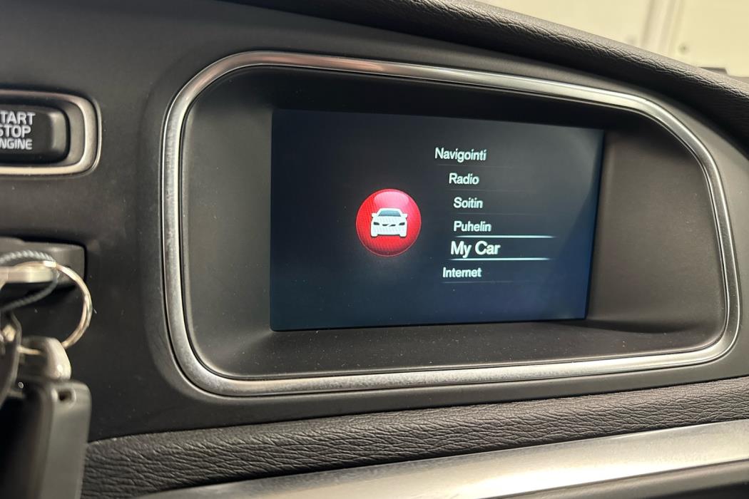 VOLVO V40 Cross Country 2014