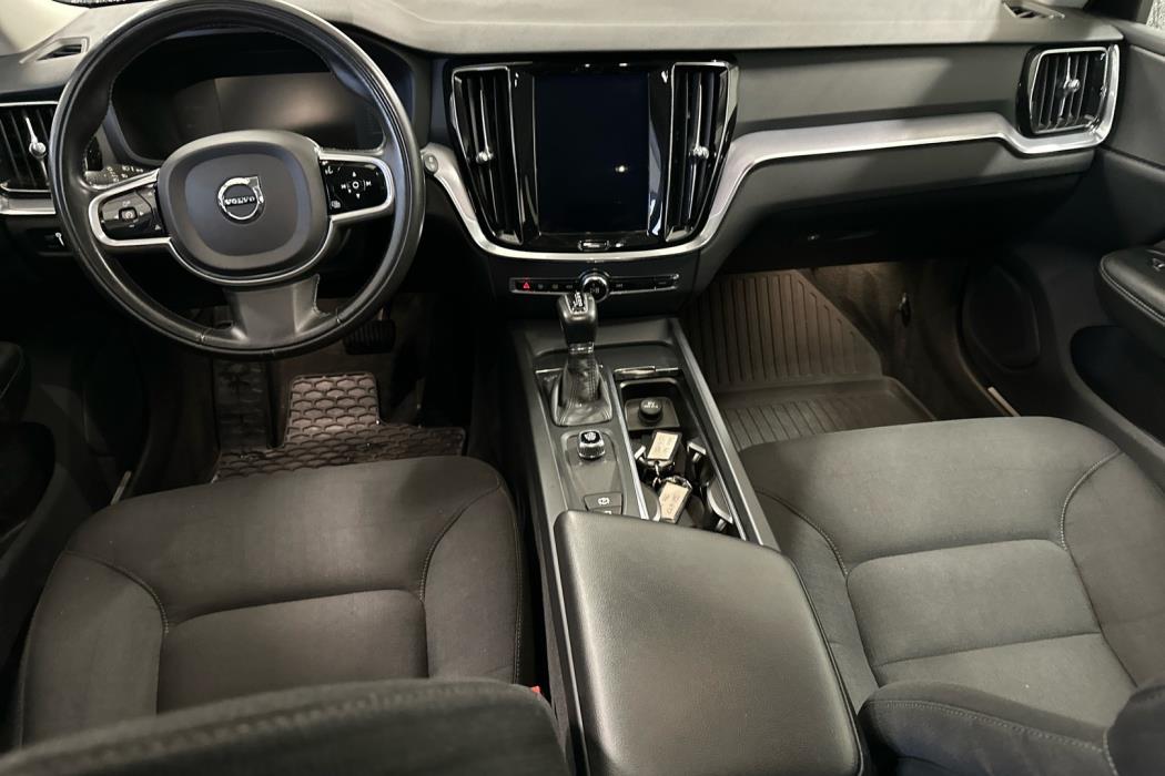 VOLVO V60 2019