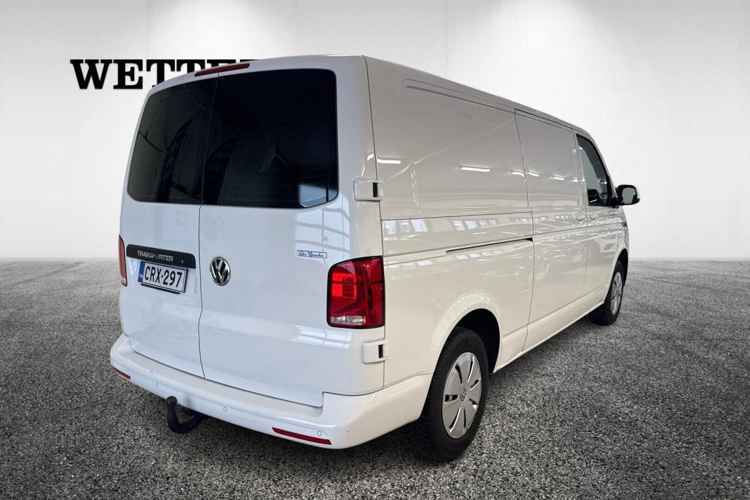 VOLKSWAGEN Transporter 2024