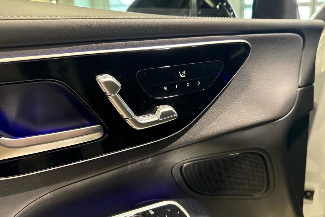 MERCEDES-BENZ GLC 2026