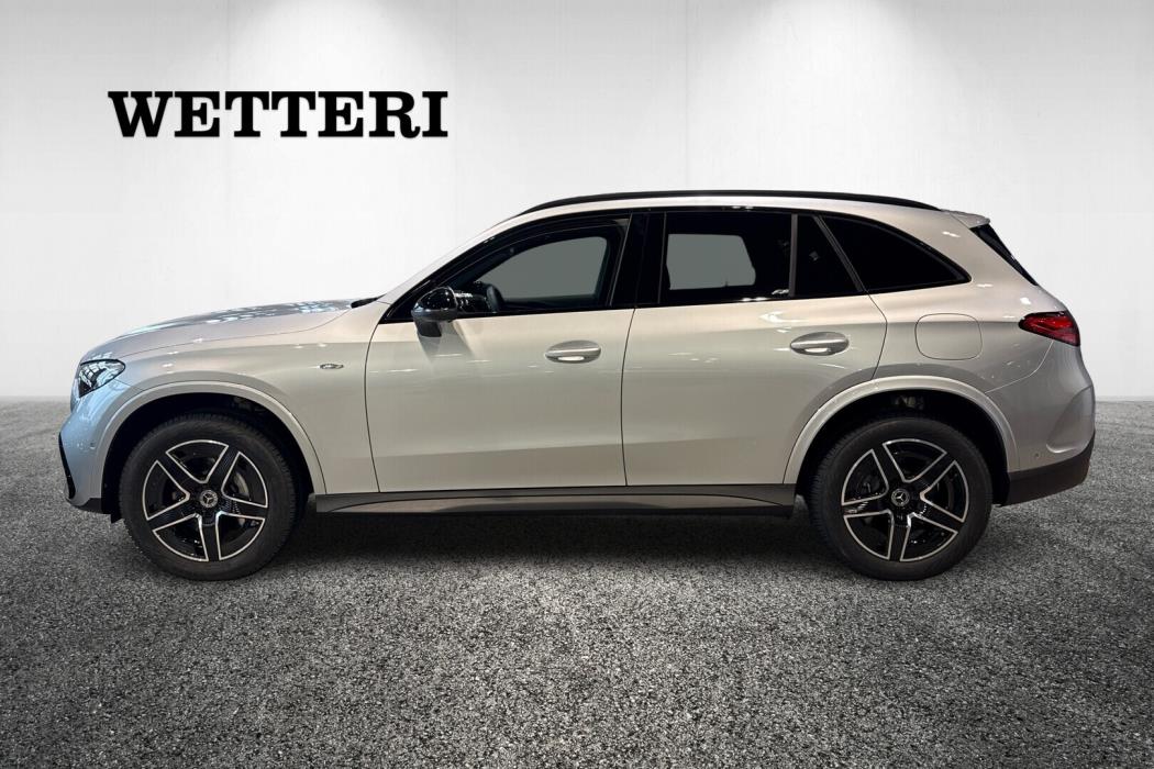 MERCEDES-BENZ GLC 2026