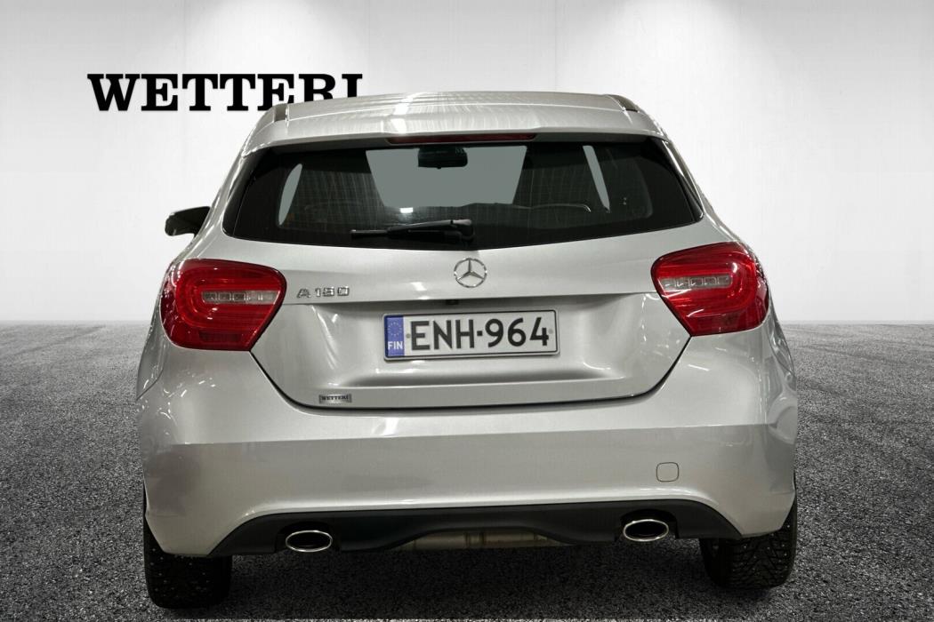 MERCEDES-BENZ A 2015