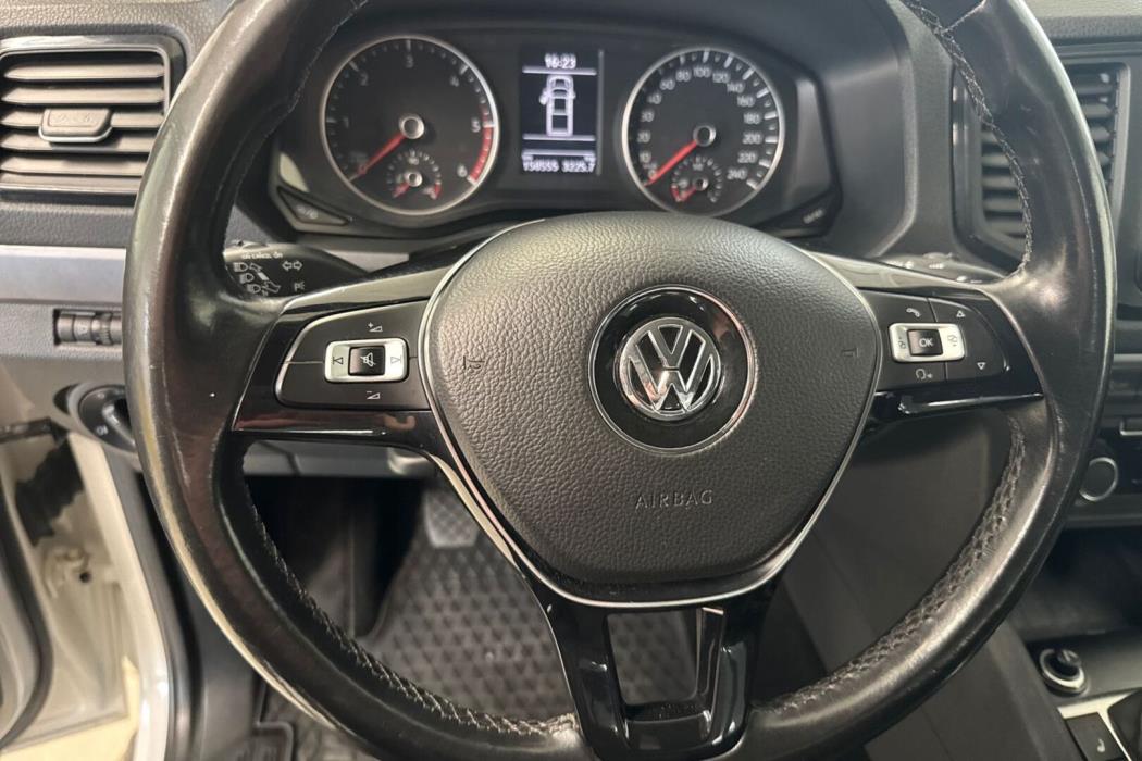 VOLKSWAGEN Amarok 2018
