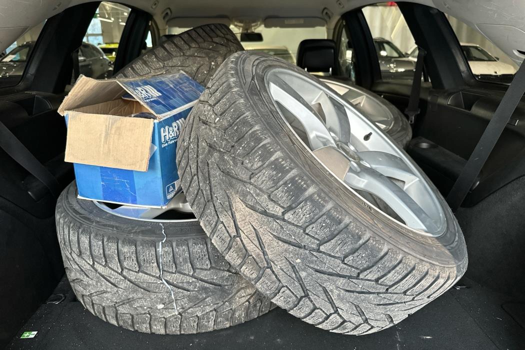 MERCEDES-BENZ R 2010