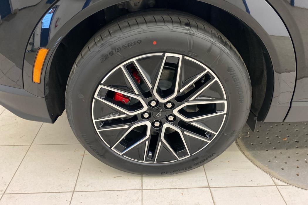 FORD Mustang Mach-E 2026