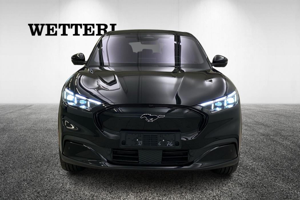 FORD Mustang Mach-E 2026