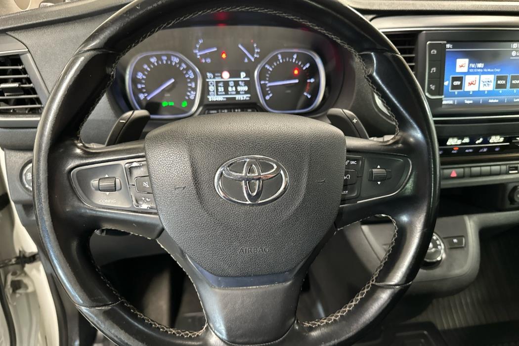 TOYOTA Proace Verso 2018