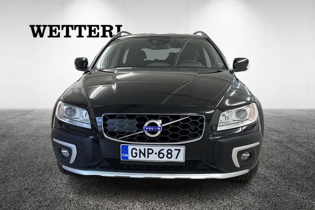 VOLVO XC70 2015