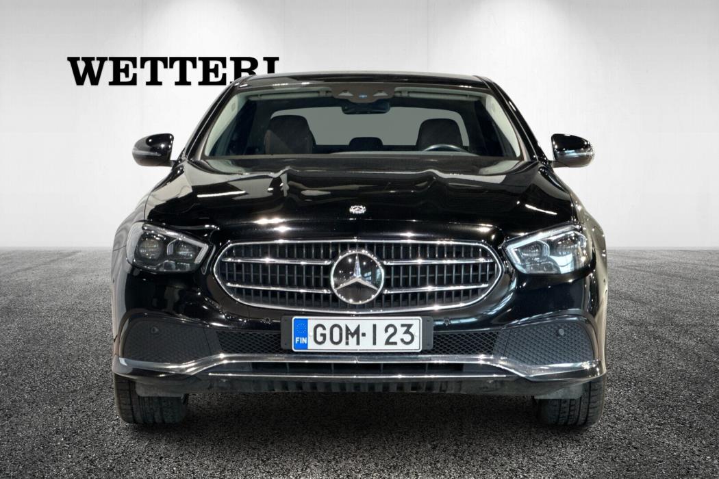 MERCEDES-BENZ E 2021