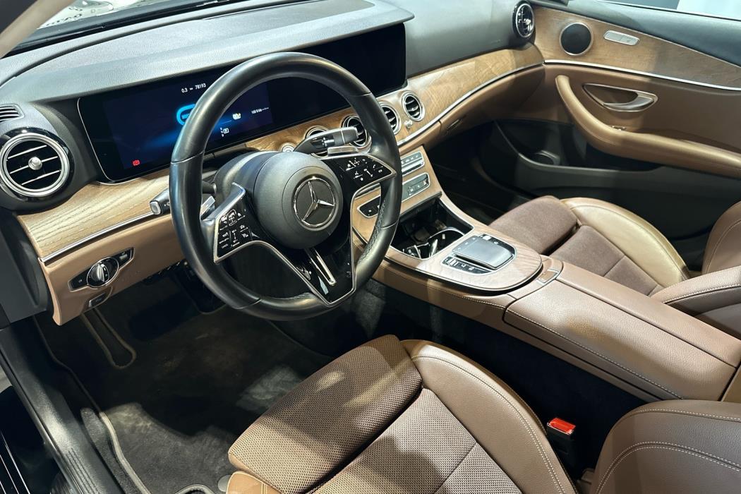 MERCEDES-BENZ E 2021