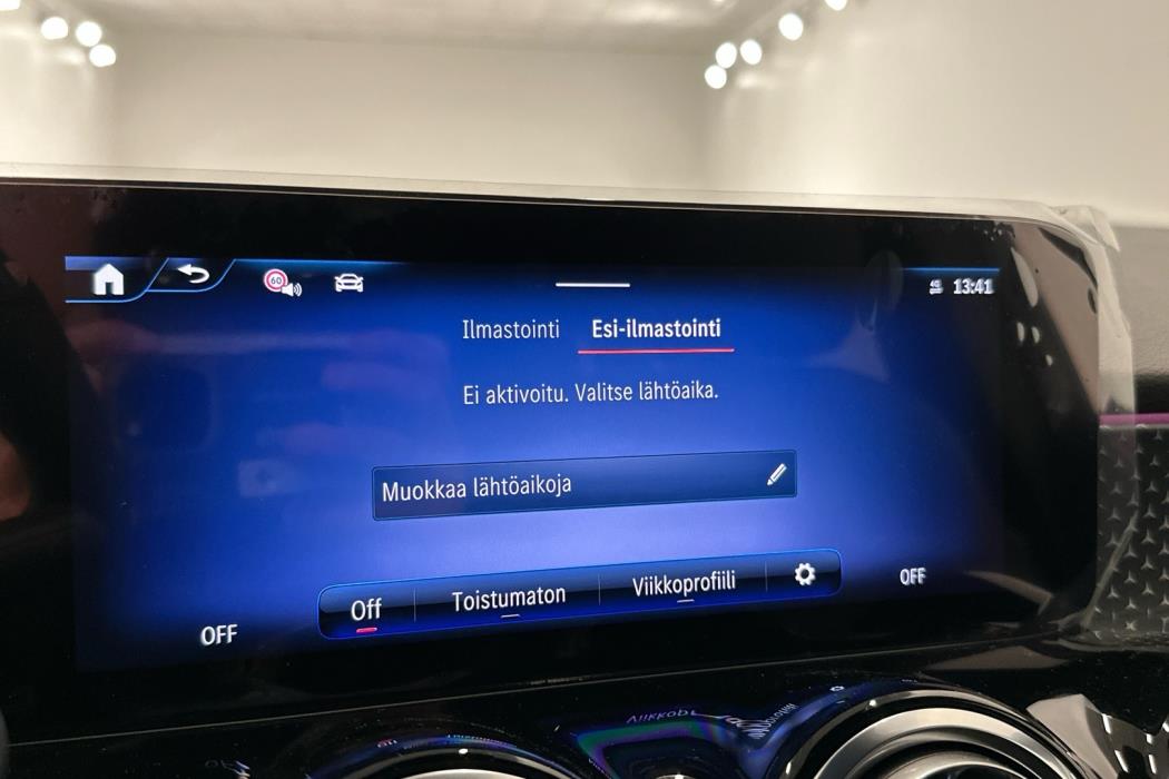 MERCEDES-BENZ EQB 2025