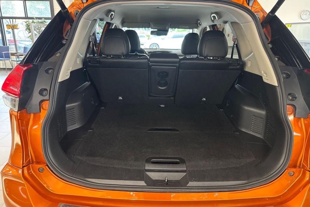 NISSAN X-Trail 2018