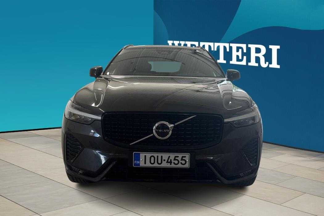 VOLVO XC60 2022