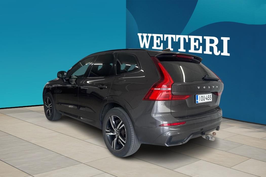 VOLVO XC60 2022