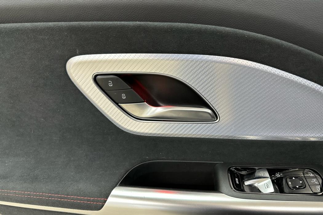 MERCEDES-BENZ CLA 2025