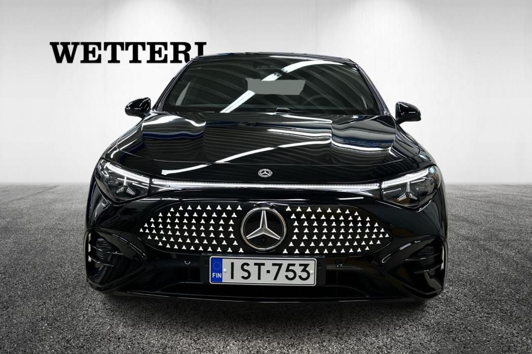 MERCEDES-BENZ CLA 2025