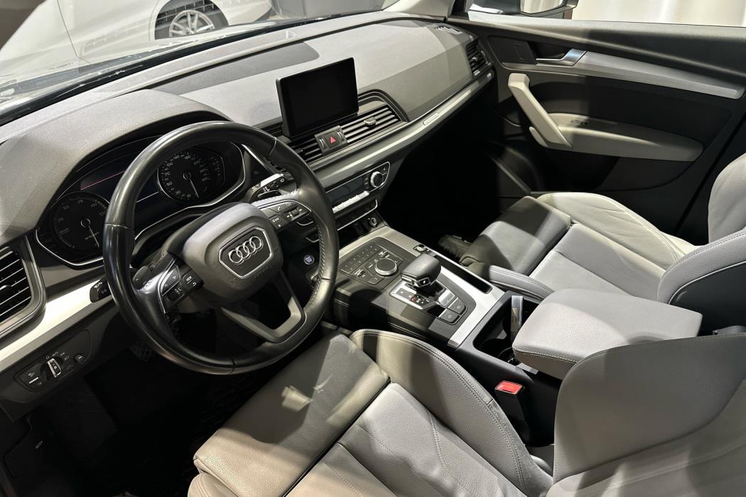 AUDI Q5 2020