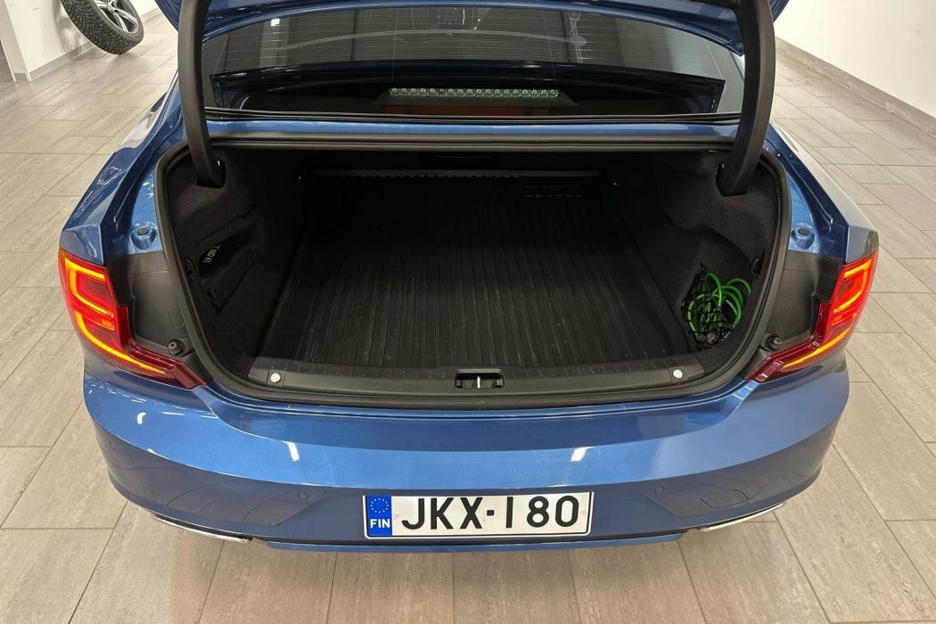 VOLVO S90 2018