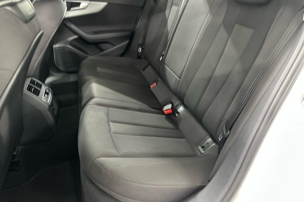 AUDI A4 allroad quattro 2021