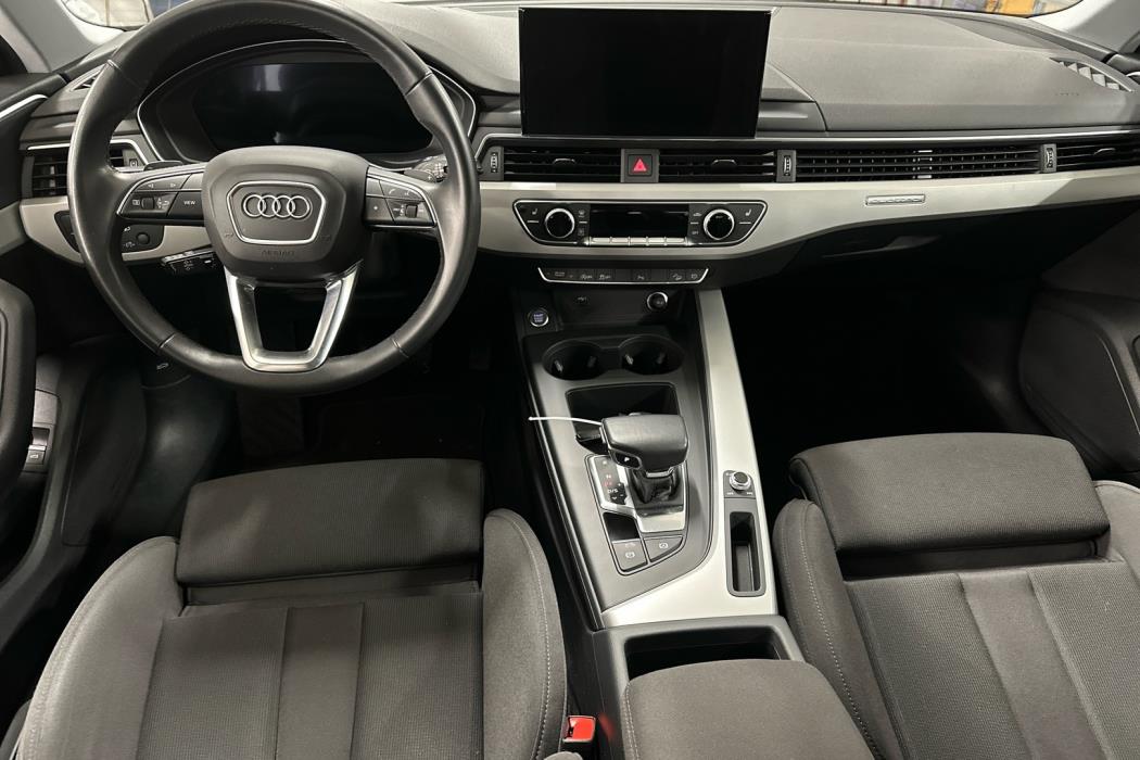 AUDI A4 allroad quattro 2021
