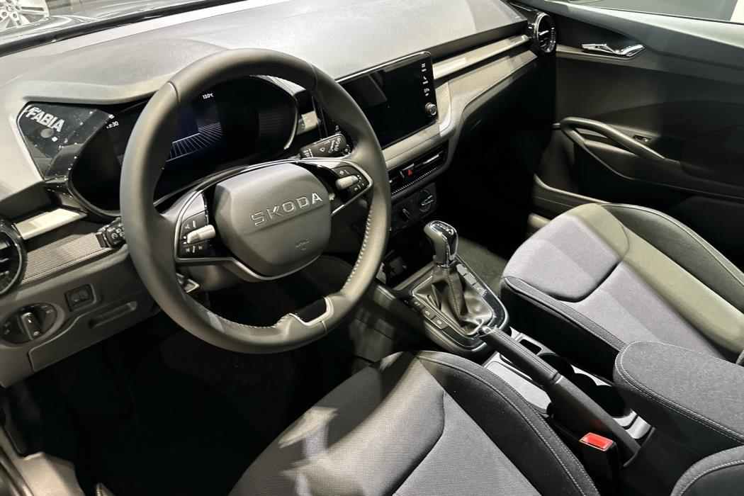 SKODA FABIA 2025