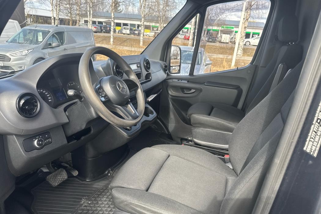 MERCEDES-BENZ Sprinter 2019