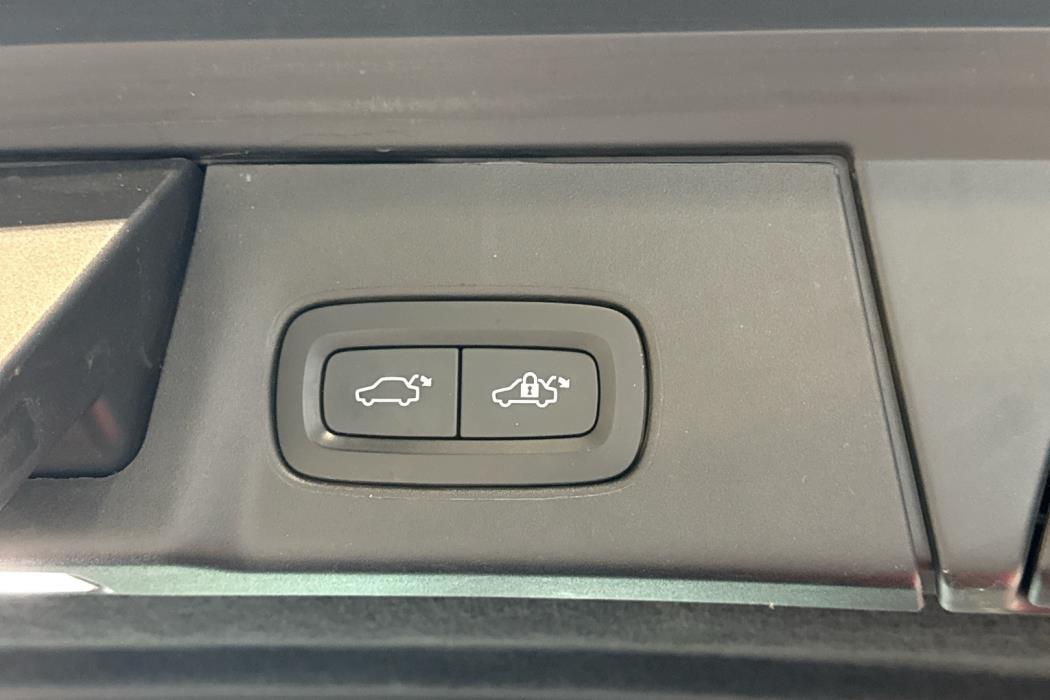 VOLVO V90 Cross Country 2022